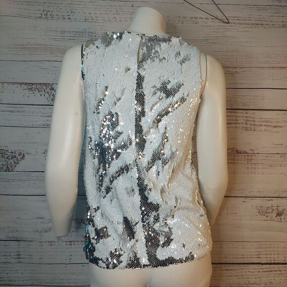 Women's Sequin Sleeveless Top - Picture 5 of 11